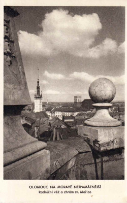 Pohlednice Olomouc na Moravě nejpamátnější - Radniční věž a chrám sv. Mořice